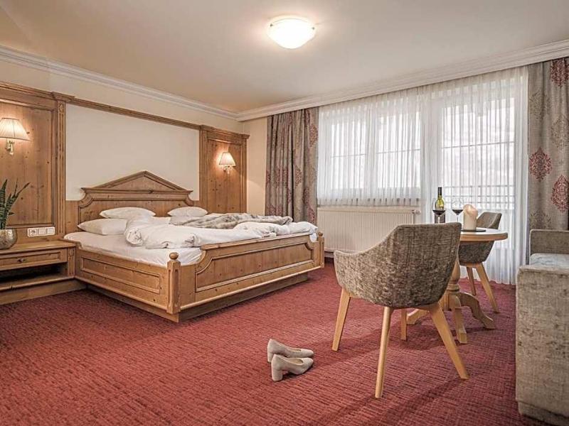 Ferienhotel Platzlhof image