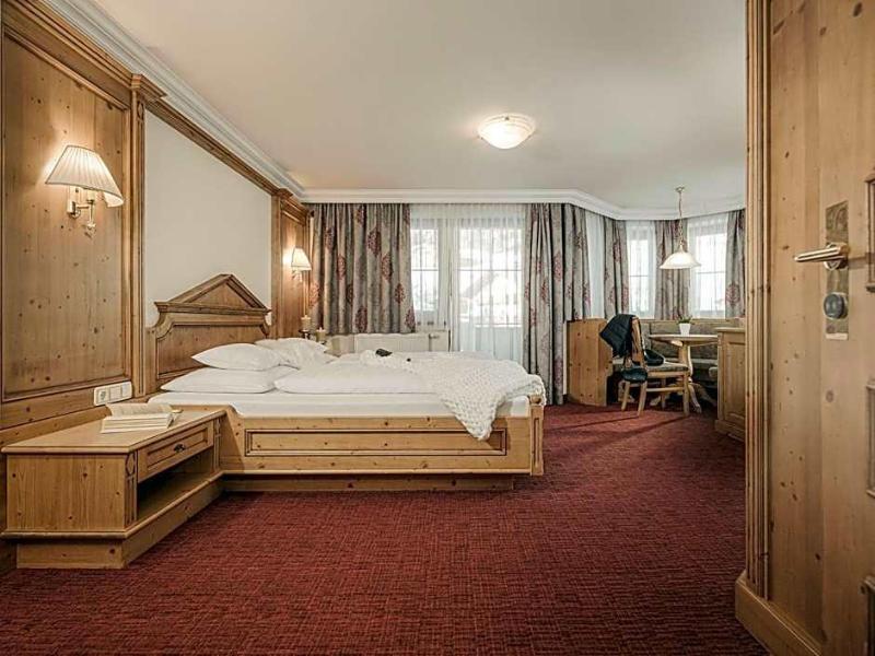 Ferienhotel Platzlhof image