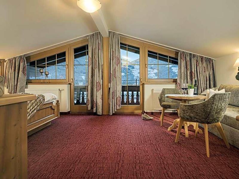 Ferienhotel Platzlhof image