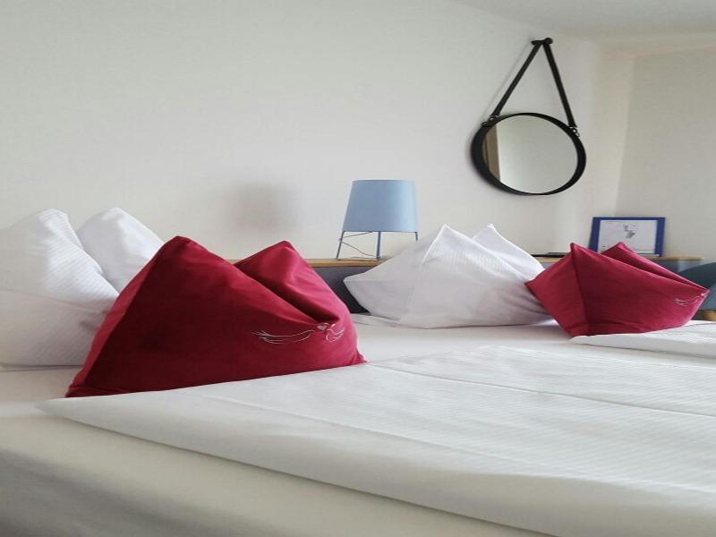 Altstadthotel Weisse Taube image