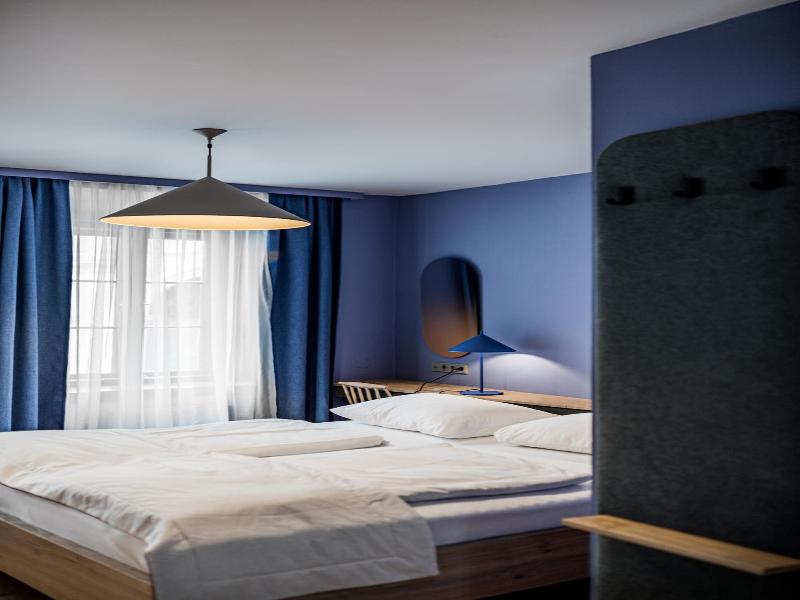 Altstadthotel Weisse Taube image