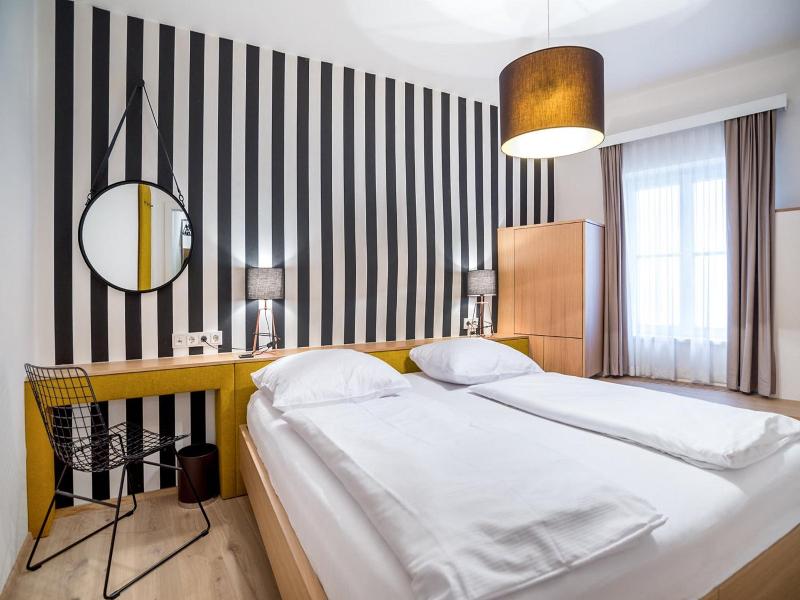 Altstadthotel Weisse Taube image