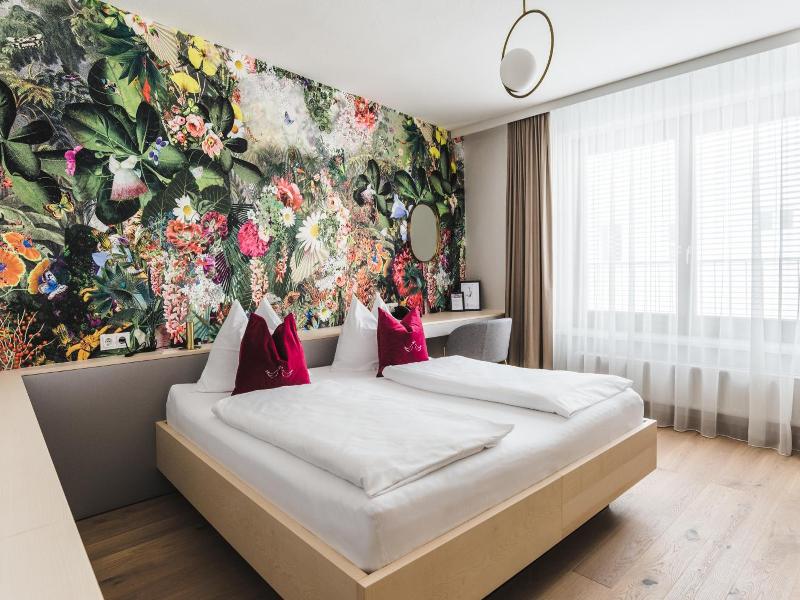 Altstadthotel Weisse Taube image