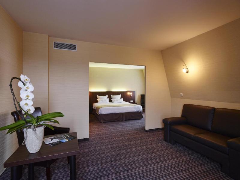 Europe Hotel image
