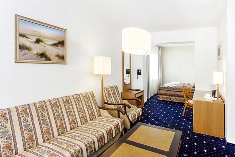 Park Villa image