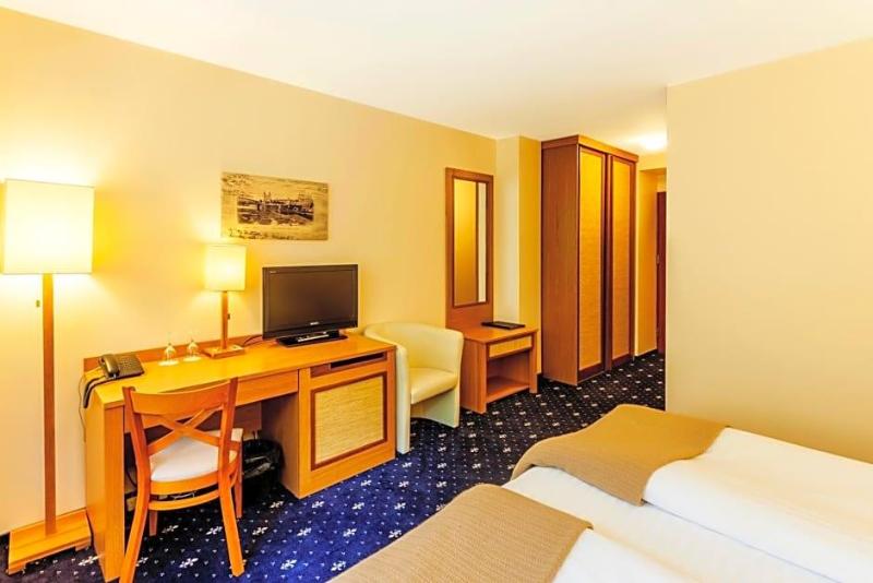 Park Villa image