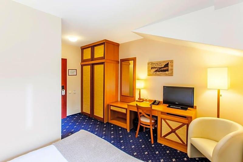 Park Villa image