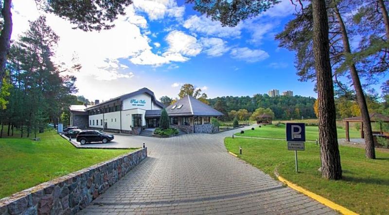 Park Villa image