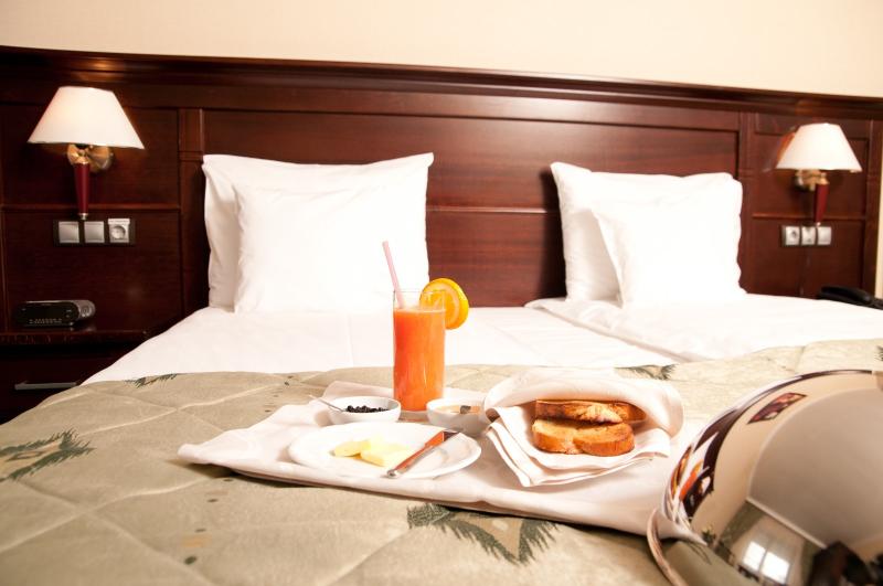 Rapsodia City Center Hotel 5