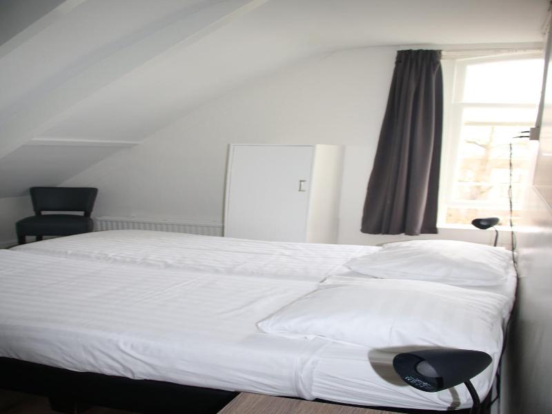 Budget Hotel Hortus image