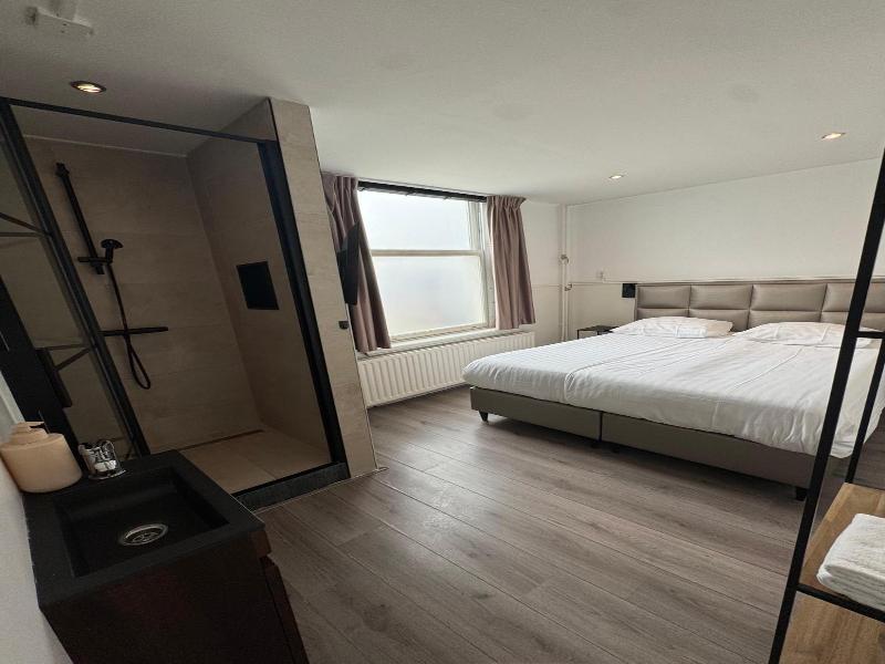 Budget Hotel Hortus image