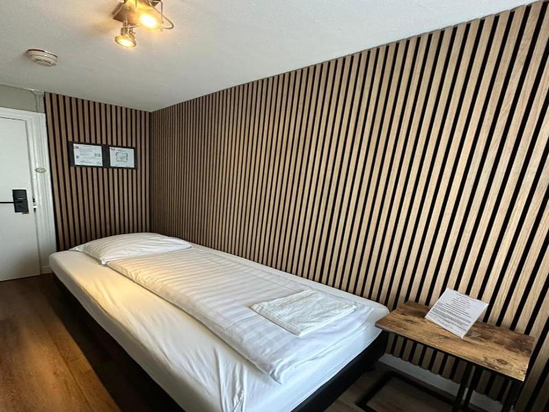 Budget Hotel Hortus image