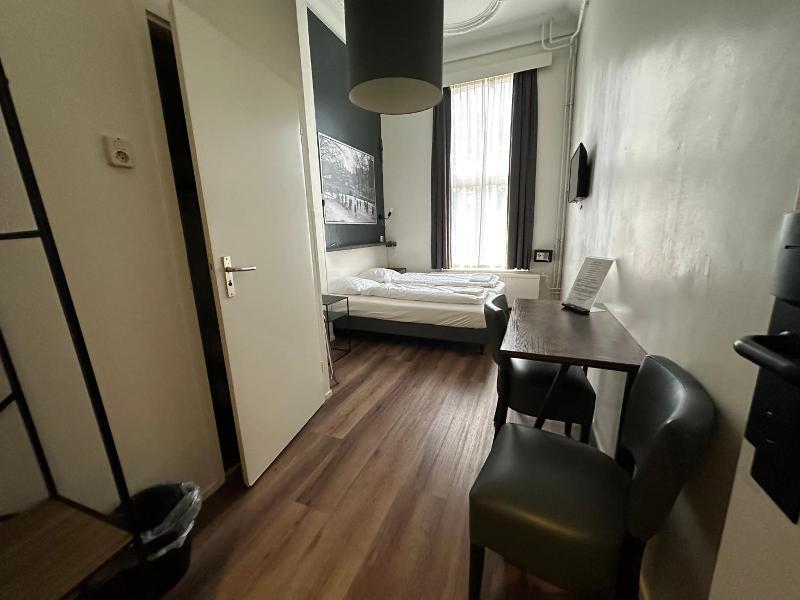 Budget Hotel Hortus image