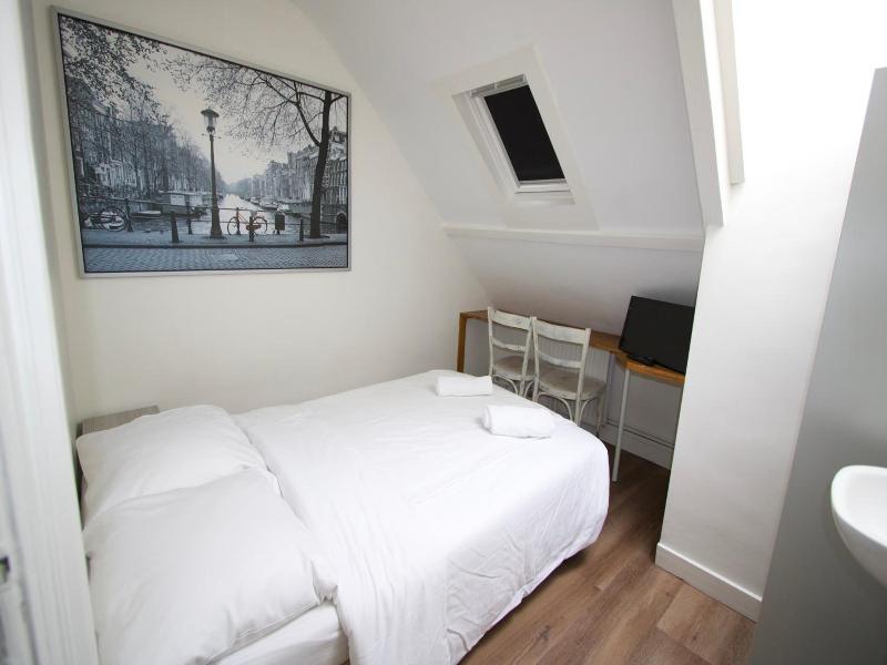 Budget Hotel Hortus image