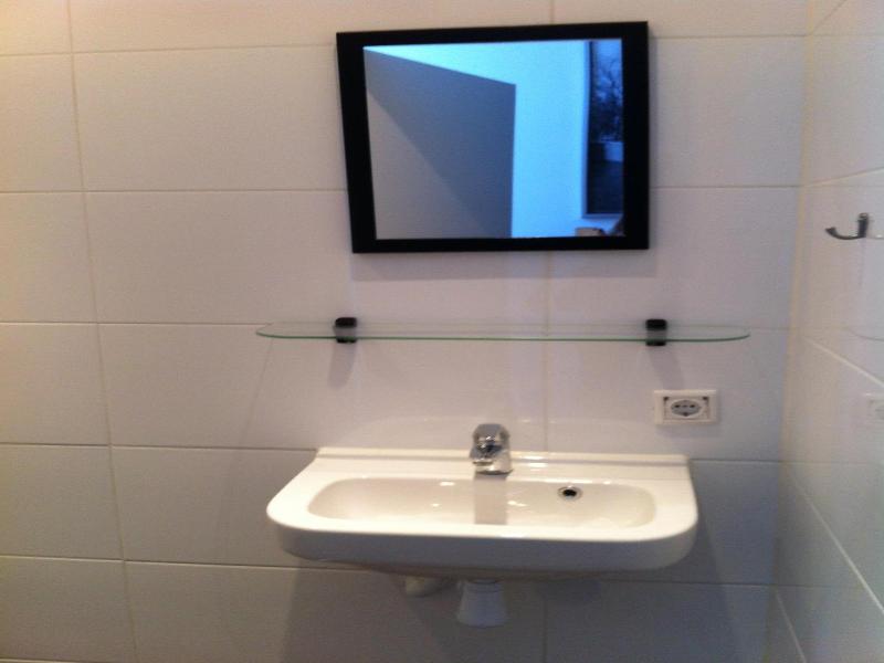 Budget Hotel Hortus image