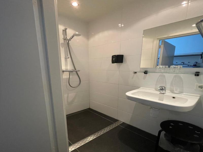 Budget Hotel Hortus image