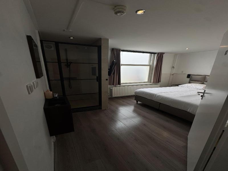 Budget Hotel Hortus image