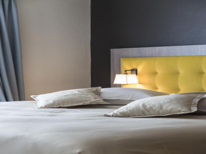 In Den Bonten Os Hostellerie image
