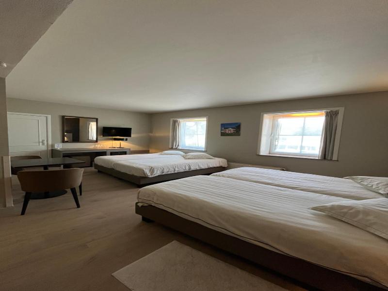 In Den Bonten Os Hostellerie image
