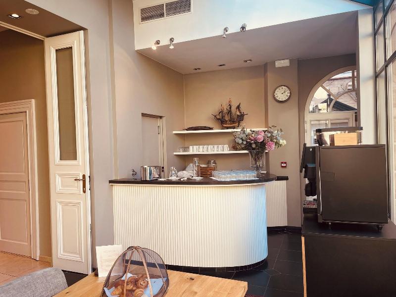 Ter Duinen Hotel image