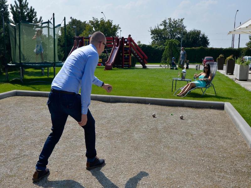 Ponteo   Activity Park image