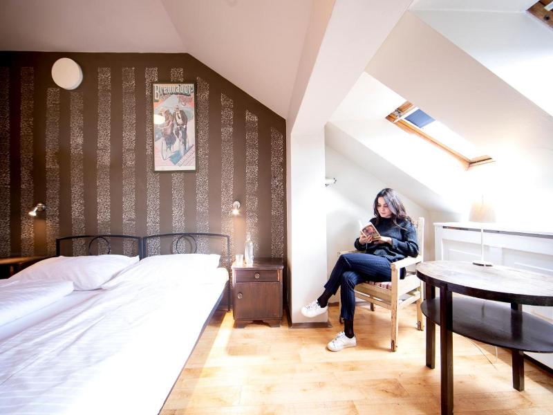Sir Toby’s Hostel image