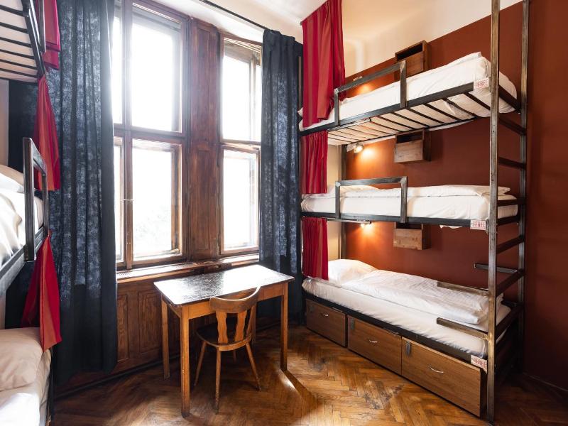 Sir Toby’s Hostel image