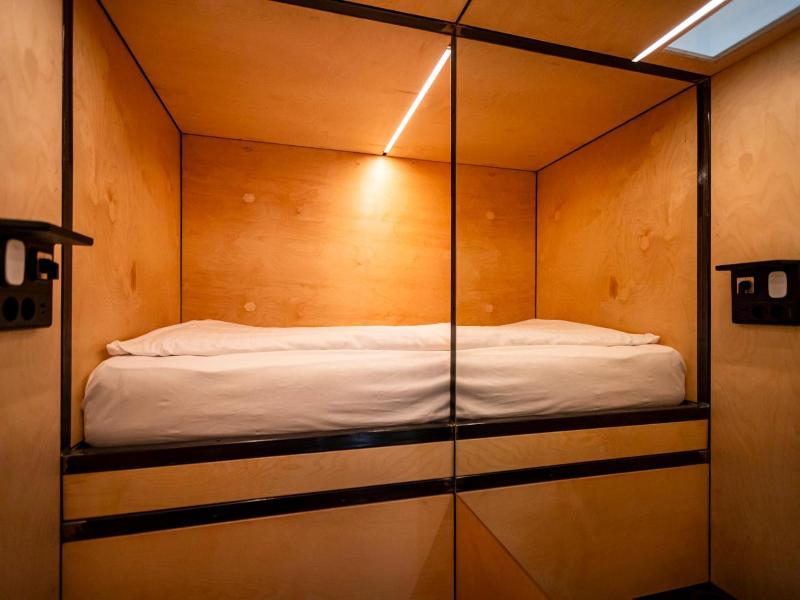 Sir Toby’s Hostel image
