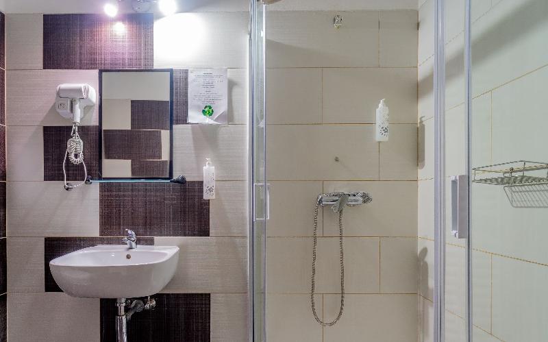 Triple M Hotel image