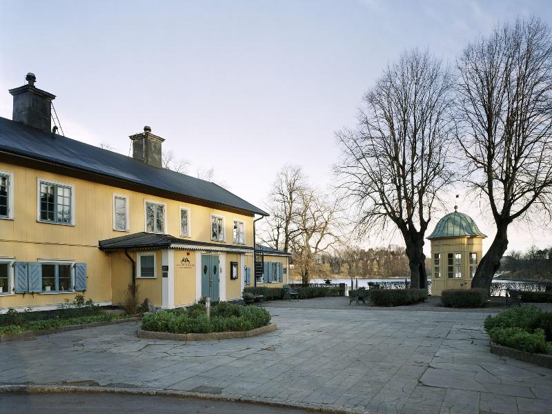 Stallmästaregården Hotel & Restaurant image