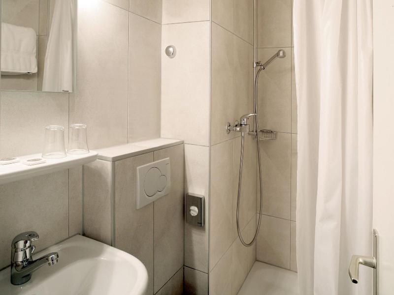 Hotel Bon Port image