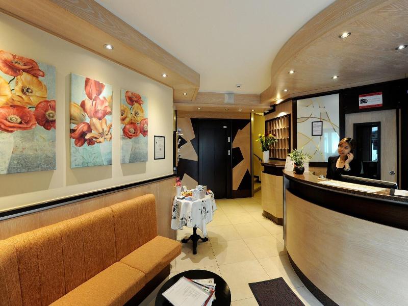 Hotel Bon Port image