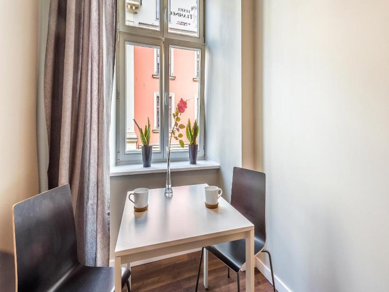 Flamingo Hostel image