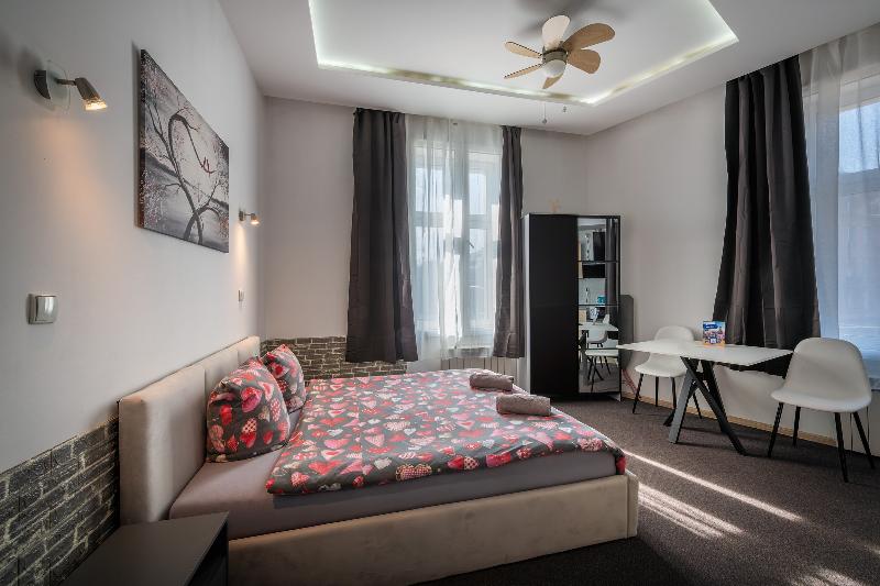 Queen Apartments image