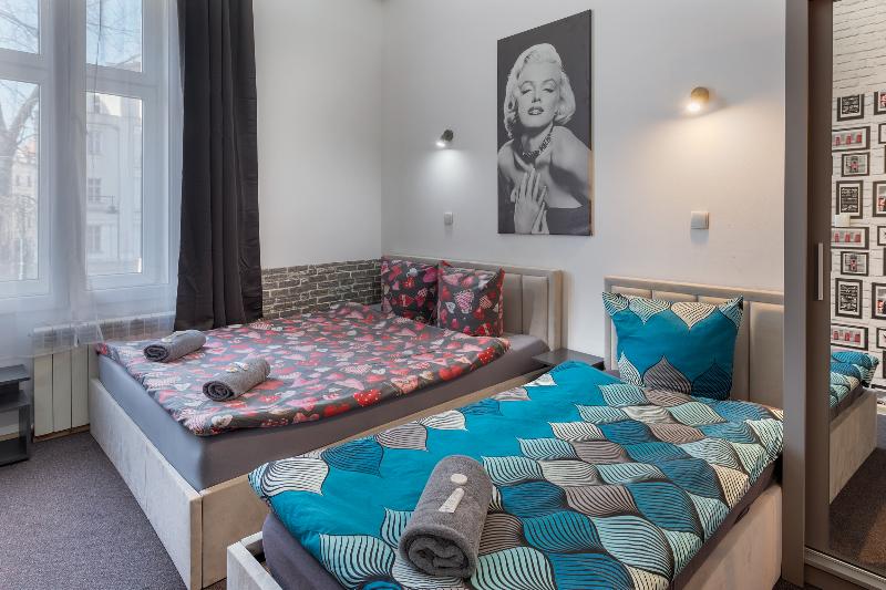 Queen Apartments image