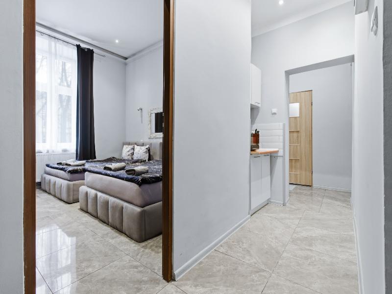 Queen Apartments image