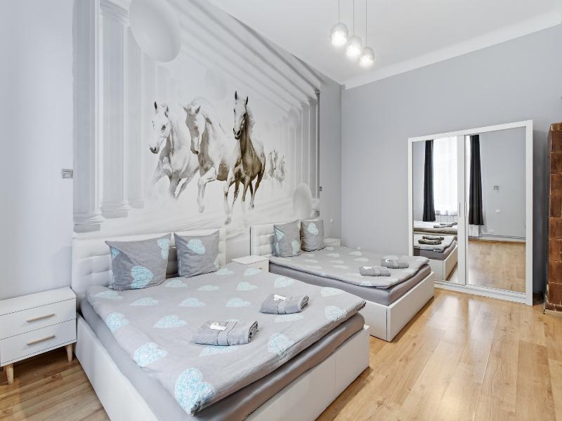 Queen Apartments image