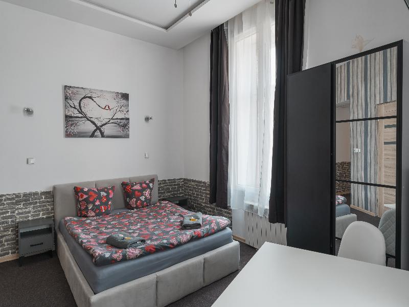 Queen Apartments image