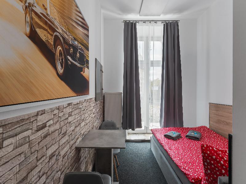 Queen Apartments image