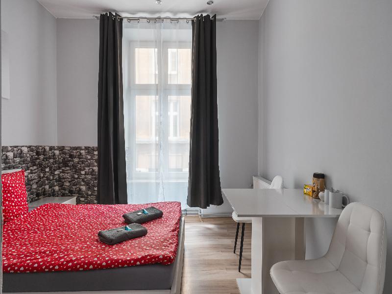 Queen Apartments image