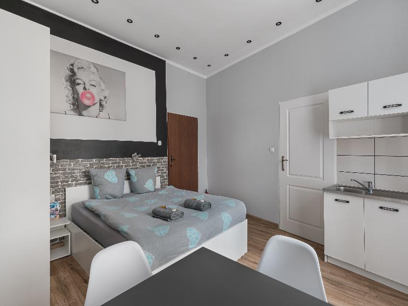 Queen Apartments image