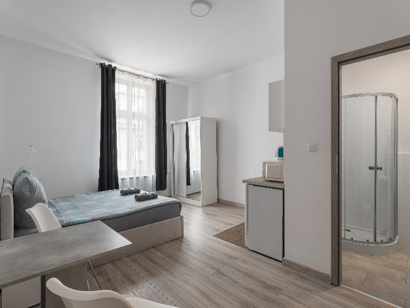 Queen Apartments image