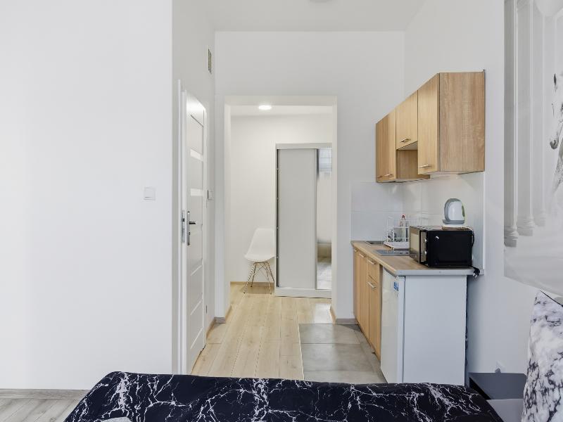 Queen Apartments image