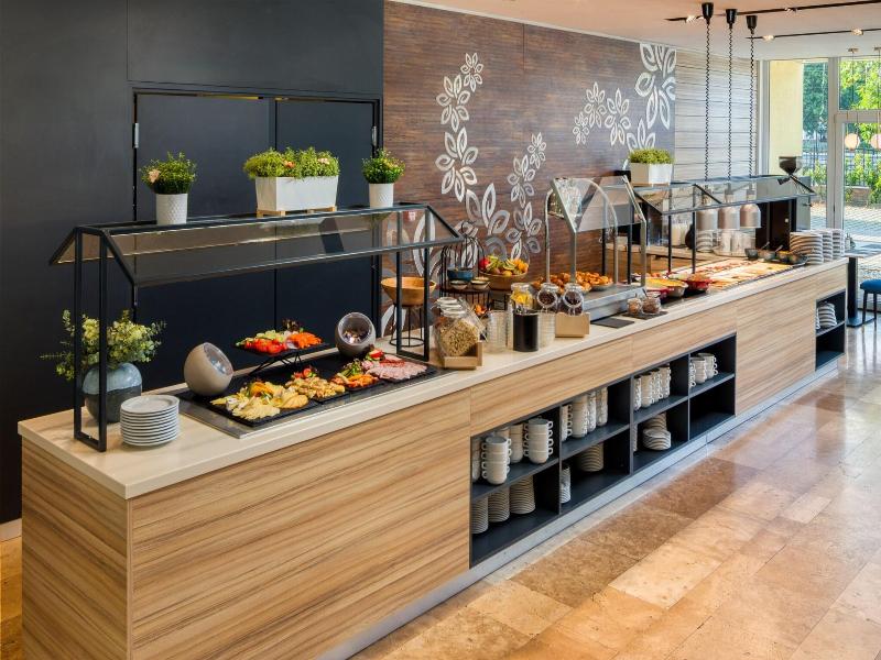 Vertes     Conference And Wellness image