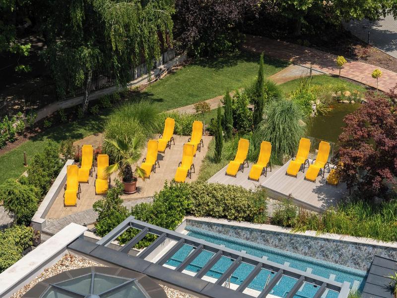 Vertes     Conference And Wellness image