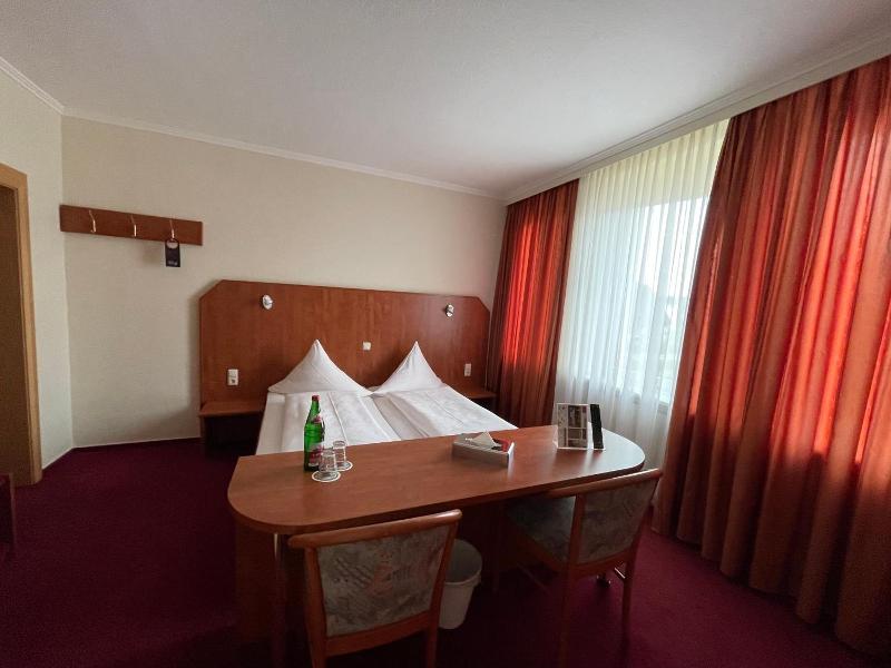 Hotel Royal Elmshorn image