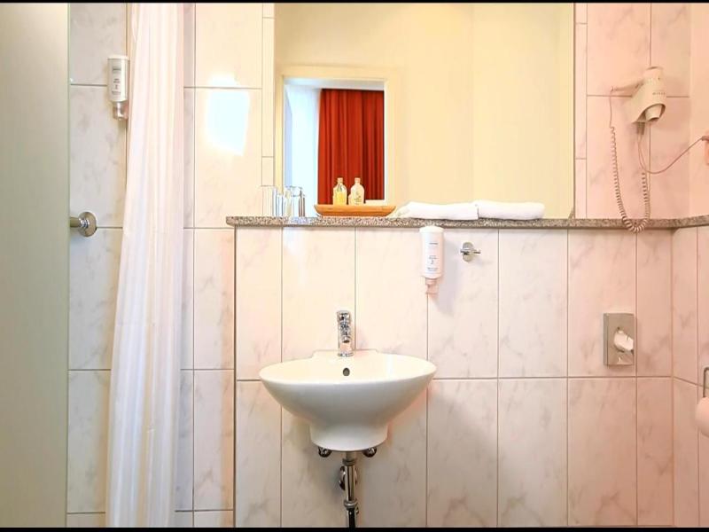 Hotel Royal Elmshorn image