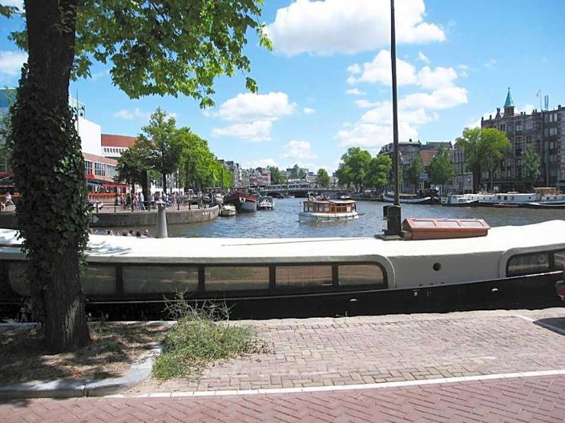 Amsterdam Canal Guest Apartment image