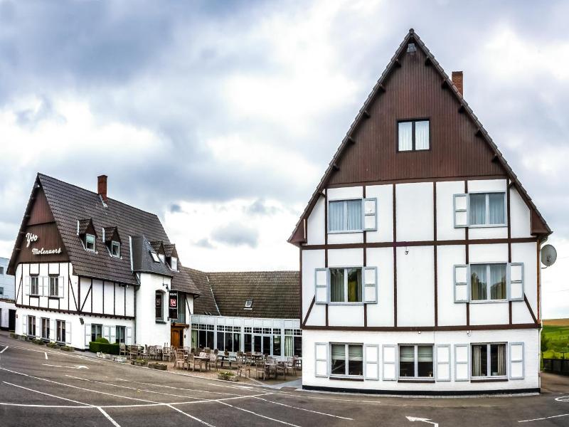 Malpertuus Hotel image