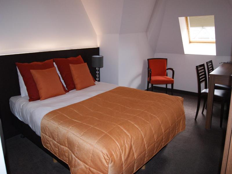 Malpertuus Hotel image